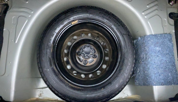 2013 Toyota Etios Liva G, Petrol, Manual, 49,940 km, Spare Tyre
