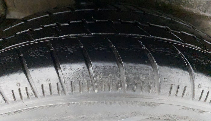 2018 Maruti Celerio ZXI D, Petrol, Manual, 42,531 km, Right Rear Tyre Tread