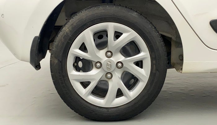 2017 Hyundai Grand i10 Sportz(O) 1.2 MT, Petrol, Manual, 47,924 km, Right Rear Wheel