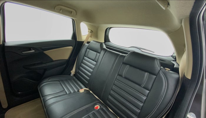 2018 Honda Jazz 1.2 V MT, Petrol, Manual, 17,785 km, Right Side Rear Door Cabin