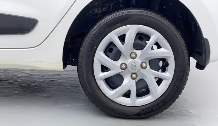 2019 Hyundai Grand i10 MAGNA 1.2 VTVT, Petrol, Manual, 15,958 km, Left Rear Wheel
