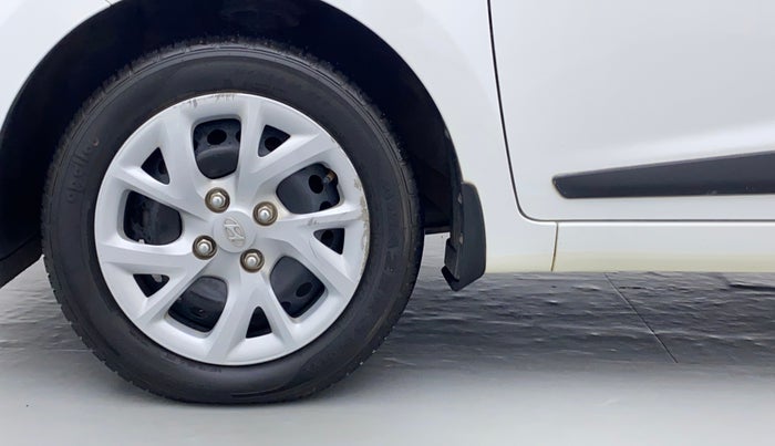 2019 Hyundai Grand i10 MAGNA 1.2 VTVT, Petrol, Manual, 15,958 km, Left Front Wheel