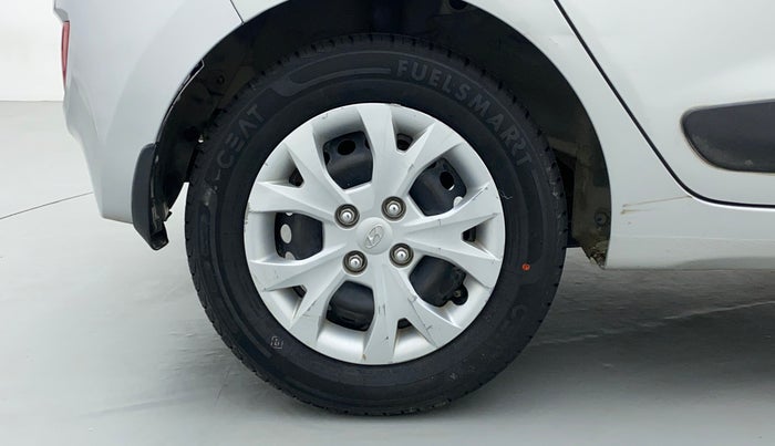 2015 Hyundai Grand i10 SPORTS 1.2 VTVT, Petrol, Manual, 21,360 km, Right Rear Wheel