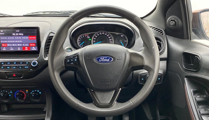2020 Ford FREESTYLE TITANIUM 1.2 TI-VCT MT, Petrol, Manual, 34,265 km, Steering Wheel Close Up