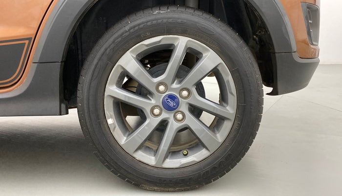 2020 Ford FREESTYLE TITANIUM 1.2 TI-VCT MT, Petrol, Manual, 34,265 km, Left Rear Wheel