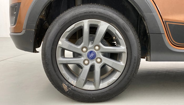 2020 Ford FREESTYLE TITANIUM 1.2 TI-VCT MT, Petrol, Manual, 34,265 km, Right Rear Wheel