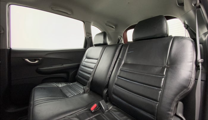 2016 Honda BR-V 1.5 i-VTEC S, Petrol, Manual, 93,401 km, Right Side Rear Door Cabin
