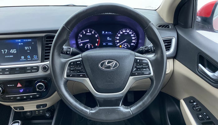 2018 Hyundai Verna 1.6 SX VTVT AT (O), Petrol, Automatic, 21,111 km, Steering Wheel Close Up