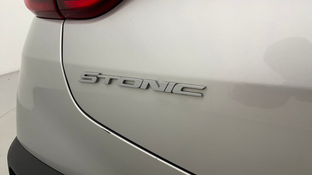 2021 Kia Stonic S, Automatic, 74203 km, Badge (Boot Left Side)