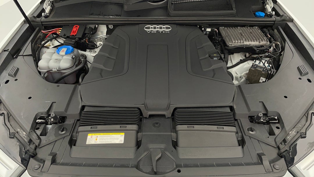 Open Bonnet (Engine)