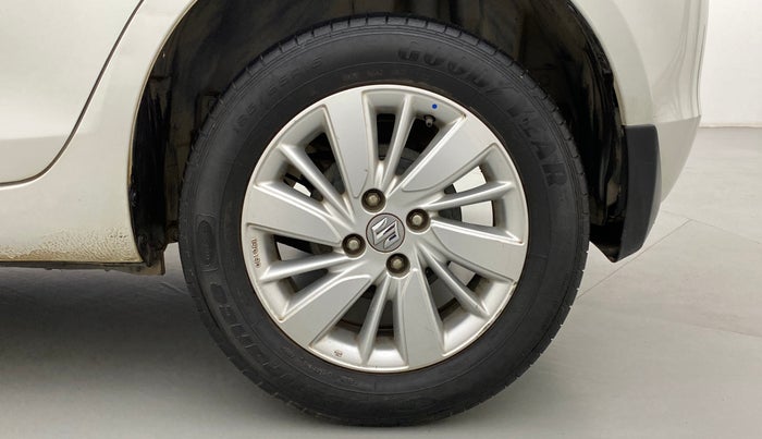 2017 Maruti Swift ZDI, Diesel, Manual, 93,786 km, Left Rear Wheel