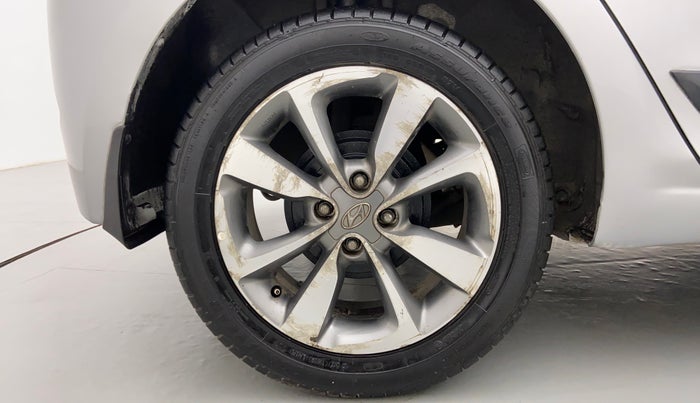 2015 Hyundai Elite i20 SPORTZ (O) 1.2, Petrol, Manual, 66,692 km, Right Rear Wheel