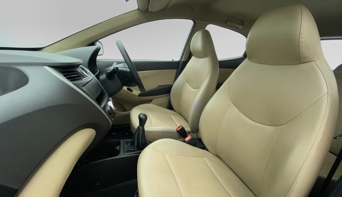 2017 Hyundai Eon ERA PLUS, Petrol, Manual, 17,806 km, Right Side Front Door Cabin