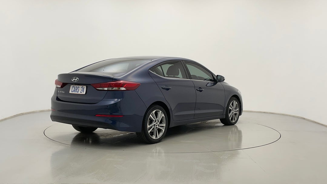 2017 Hyundai Elantra Elite 2.0 Mpi, Automatic, 100490 km, Right Back Diagonal (45- Degree) View