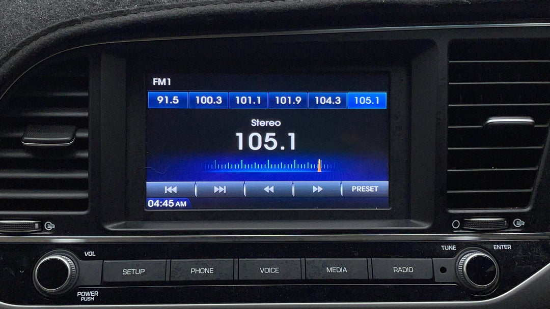 2017 Hyundai Elantra Elite 2.0 Mpi, Automatic, 100490 km, Infotainment System