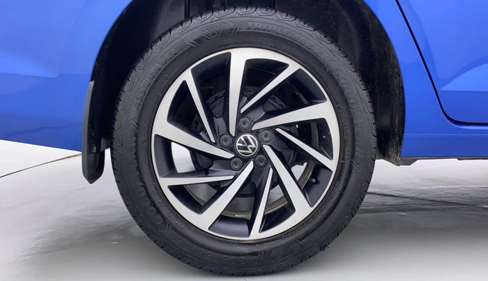 2023 Volkswagen VIRTUS TOPLINE TSI 1.0 AT, Petrol, Automatic, 14,544 km, Right Rear Wheel