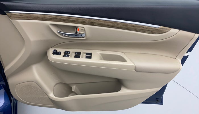 2020 Maruti Ciaz ALPHA 1.5 AT VTVT SHVS, Petrol, Manual, 35,311 km, Driver Side Door Panels Controls