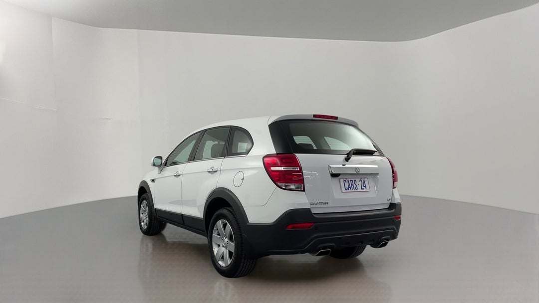 Left Back Diagonal (45- Degree) View