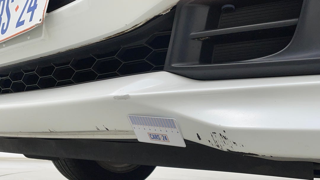 Bumper Front Scratch