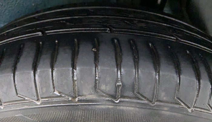 2018 Maruti IGNIS DELTA 1.2 K12, Petrol, Manual, 84,669 km, Right Front Tyre Tread