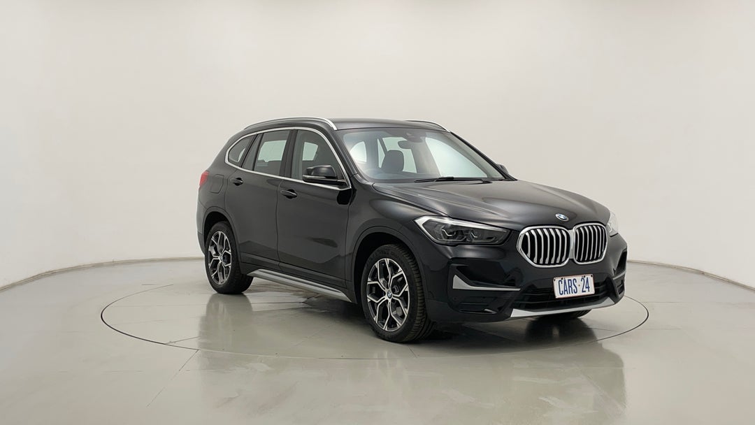 2020 BMW X1 Sdrive 18d, Automatic, 94963 km, Right Front Diagonal (45- Degree) View