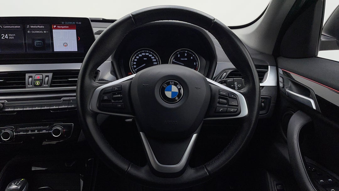 2020 BMW X1 Sdrive 18d, Automatic, 94963 km, Steering Wheel Close-up