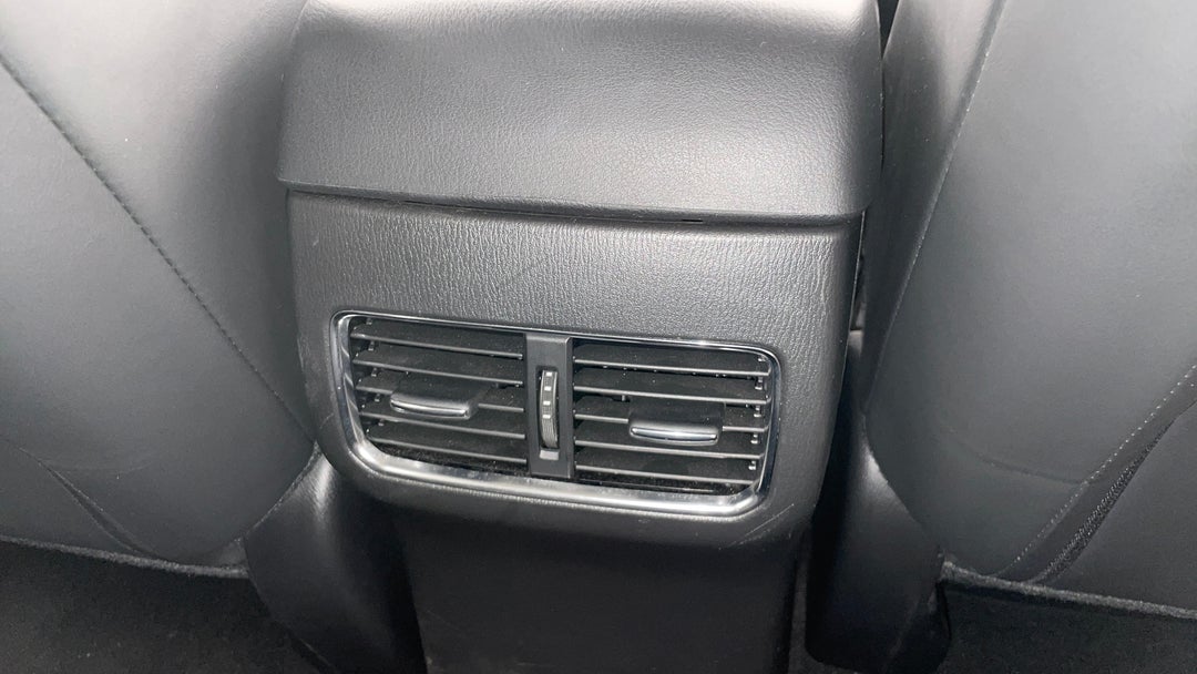 2018 Mazda CX-5 Touring (4x4), Automatic, 80407 km, Rear A/C Vent