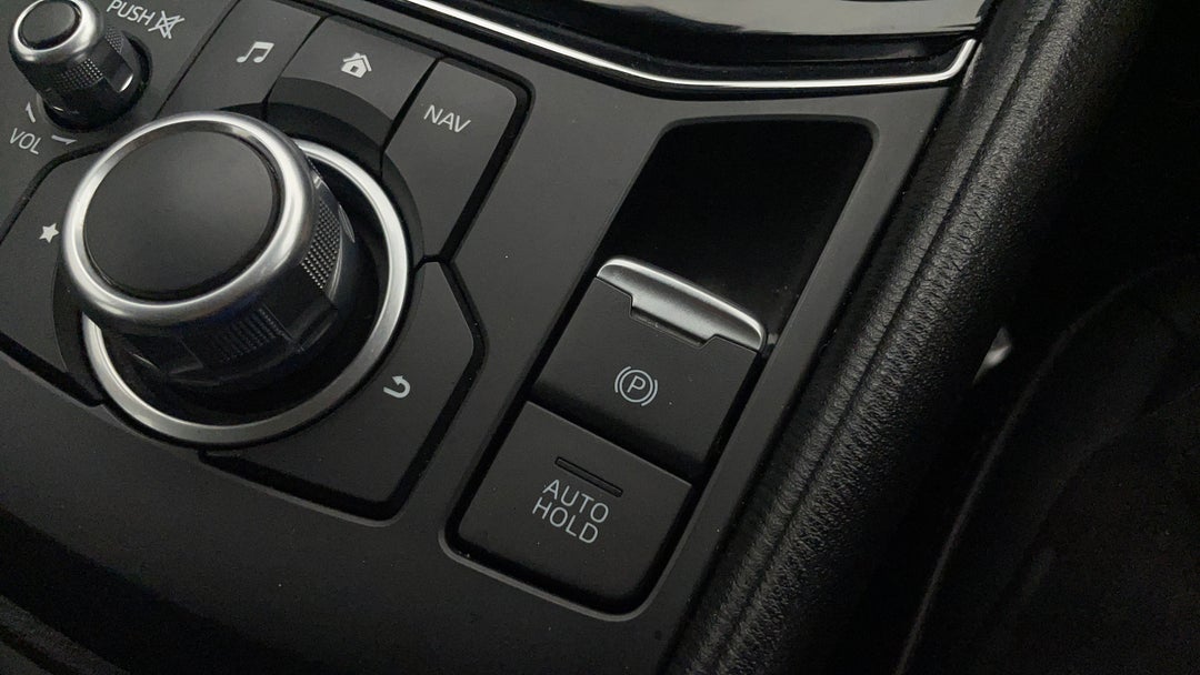 2018 Mazda CX-5 Touring (4x4), Automatic, 80407 km, Handbrake