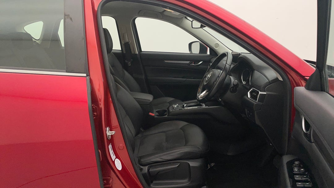 2018 Mazda CX-5 Touring (4x4), Automatic, 80407 km, Right Side Front Door Cabin View
