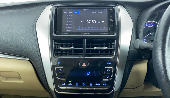 2018 Toyota YARIS VX CVT, Petrol, Automatic, 40,657 km, Air Conditioner