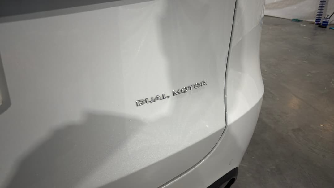 2023 Tesla Model Y Long Range, Automatic, 19209 km, Badge (Boot Right Side)