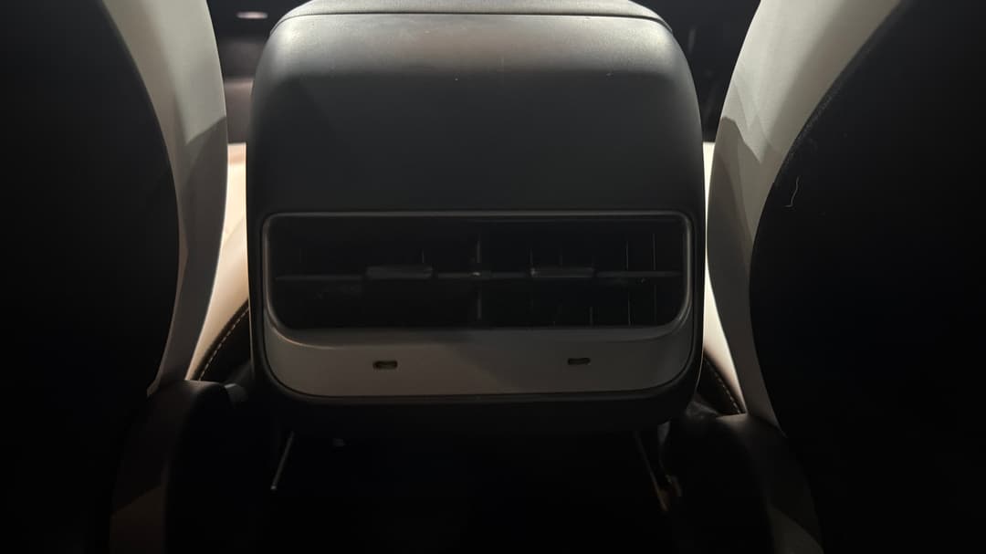 2023 Tesla Model Y Long Range, Automatic, 19209 km, Rear A/C Vent