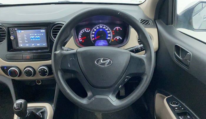 2017 Hyundai Grand i10 MAGNA 1.2 VTVT, Petrol, Manual, 17,083 km, Steering Wheel Close-up