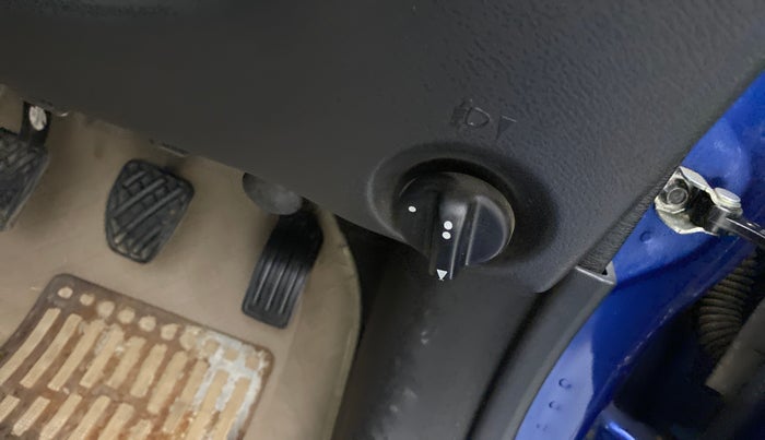 2018 Datsun Go Plus T, Petrol, Manual, 12,424 km, Dashboard - Headlight height adjustment not working