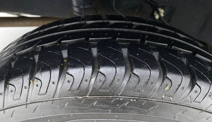 2018 Datsun Go Plus T, Petrol, Manual, 12,424 km, Right Rear Tyre Tread
