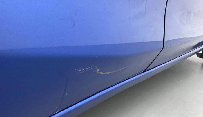 2018 Datsun Go Plus T, Petrol, Manual, 12,424 km, Right rear door - Slightly dented