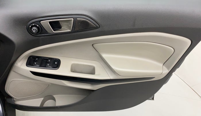 2017 Ford Ecosport TREND+ 1.5L DIESEL, Diesel, Manual, 36,079 km, Driver Side Door Panels Control