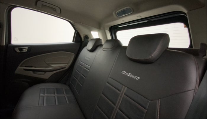 2017 Ford Ecosport TREND+ 1.5L DIESEL, Diesel, Manual, 36,079 km, Right Side Rear Door Cabin