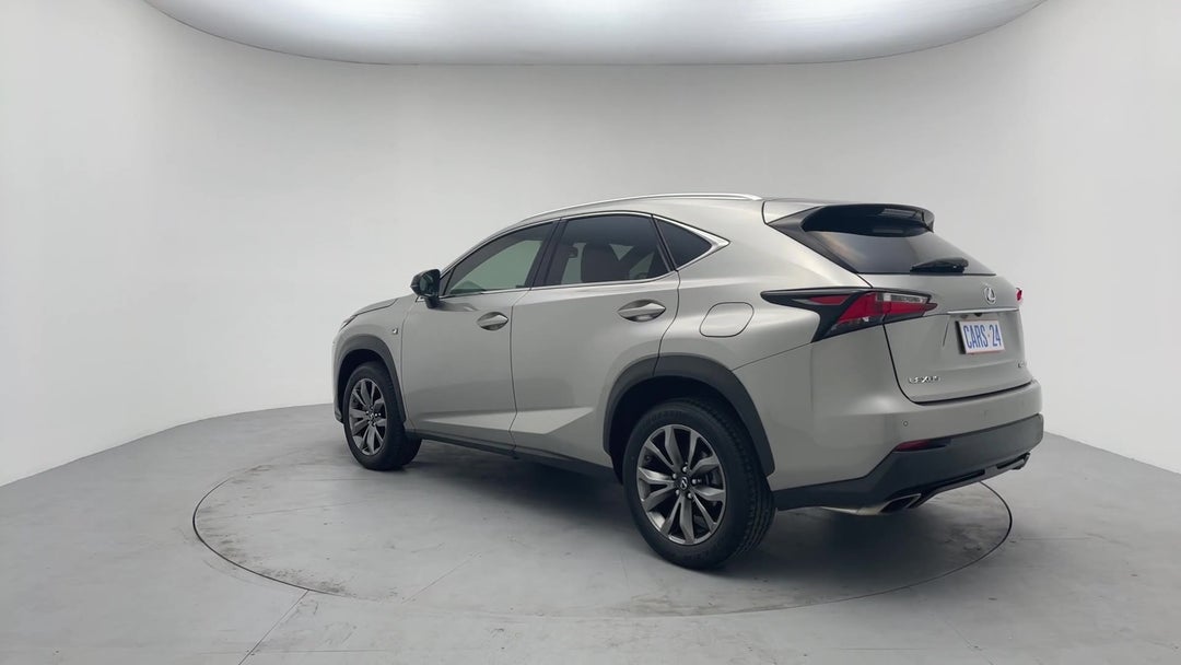 Left Back Diagonal (45- Degree) View