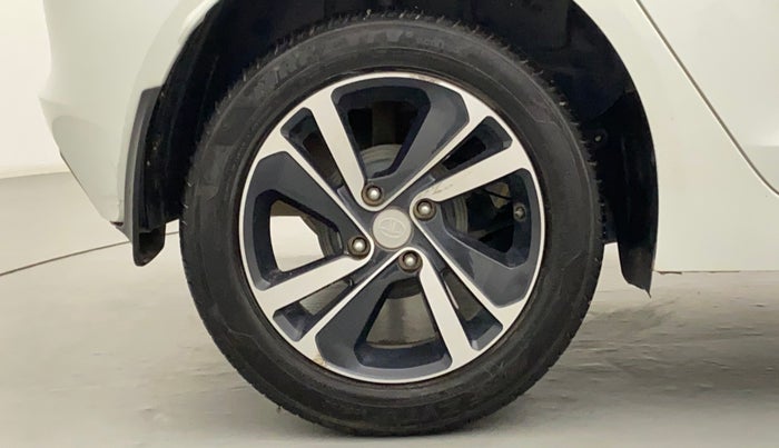 2020 Tata ALTROZ XZ 1.2, Petrol, Manual, 19,911 km, Right Rear Wheel
