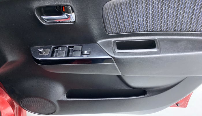 2014 Maruti Wagon R Stingray VXI, Petrol, Manual, 36,931 km, Driver Side Door Panels Control