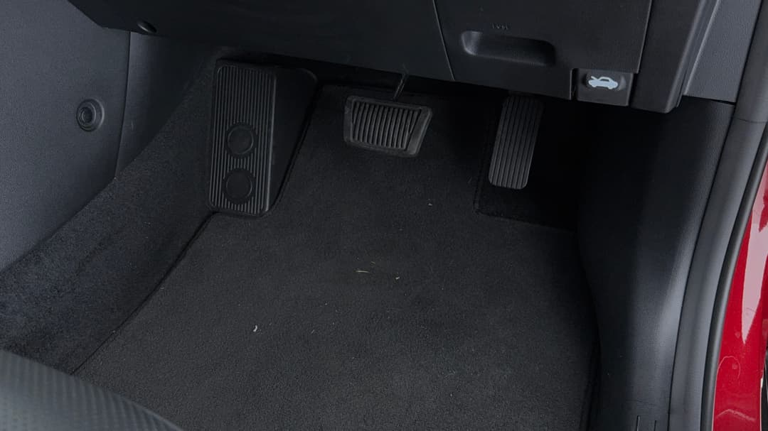 2023 Hyundai Kona Premium Sunroof, Automatic, 16268 km, Pedals and Footmat