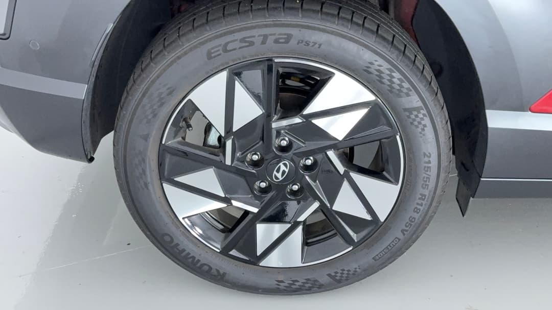 2023 Hyundai Kona Premium Sunroof, Automatic, 16268 km, Right Rear Wheel