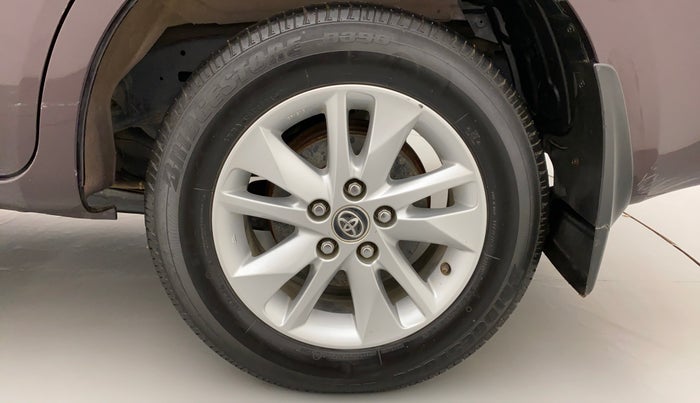 2018 Toyota Innova Crysta 2.4 GX 7 STR, Diesel, Manual, 52,018 km, Left Rear Wheel