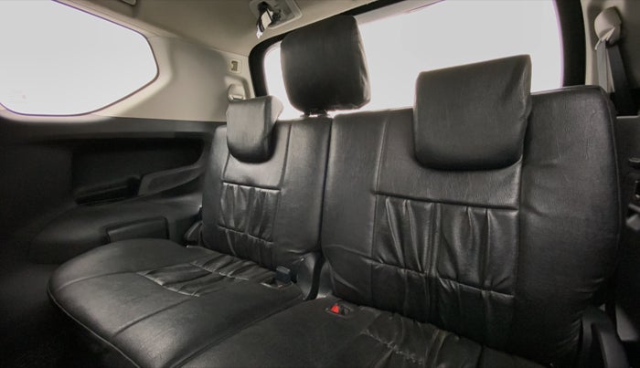 2018 Toyota Innova Crysta 2.4 GX 7 STR, Diesel, Manual, 52,018 km, Third Seat Row