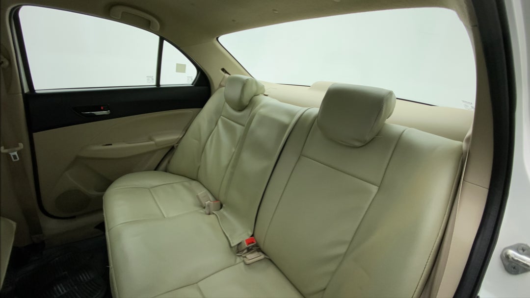 Right Side Rear Door Cabin