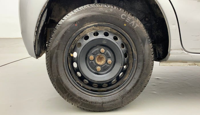 2014 Toyota Etios Liva G, Petrol, Manual, 36,837 km, Right Rear Wheel