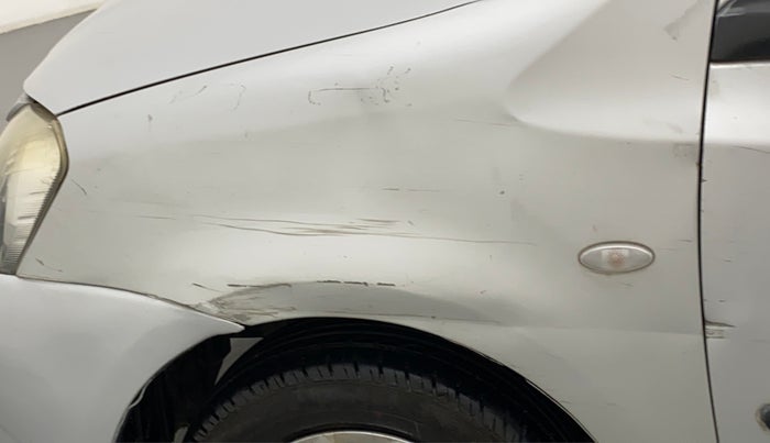 2014 Toyota Etios Liva G, Petrol, Manual, 36,837 km, Left fender - Slightly dented