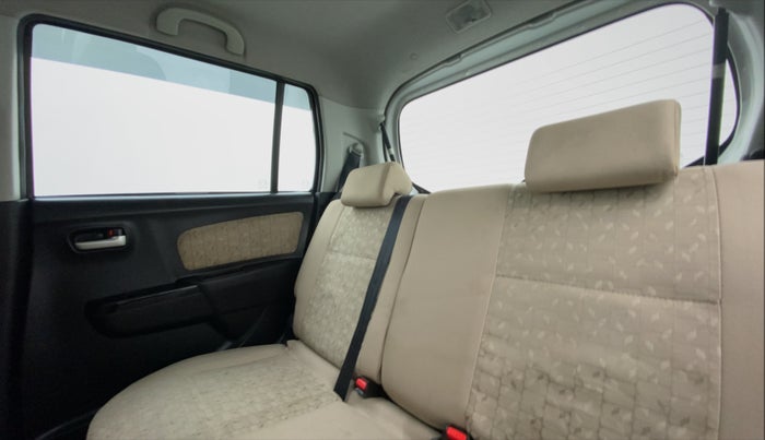 2017 Maruti Wagon R 1.0 VXI OPT, Petrol, Manual, Right Side Rear Door Cabin