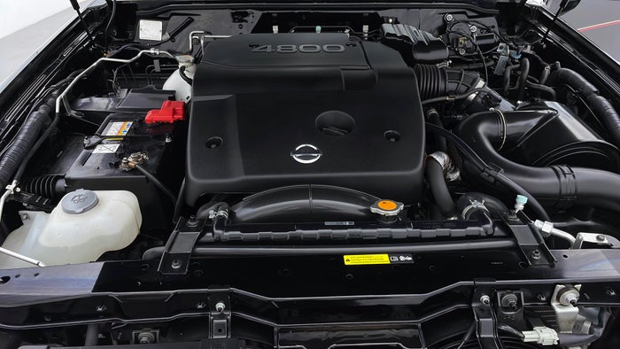 NISSAN PATROL-Engine Bonet View